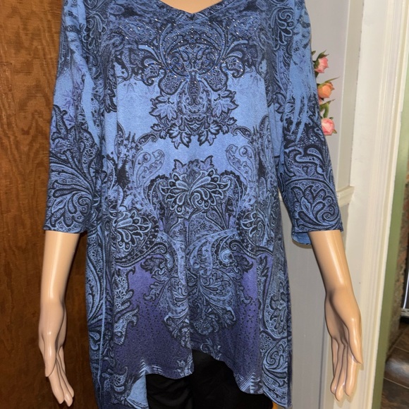 Apt. 9 Tops - APT 9 Blue Paisley Sparkly V-Neck 3/4 Sleeve Top 1X